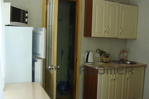 Comfortable house in the city center, Feodosia - apartment by the day