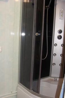 Comfortable house in the city center, Feodosia - apartment by the day