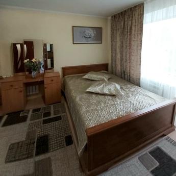 Cozy studio apartment for rent, Uman - apartment by the day