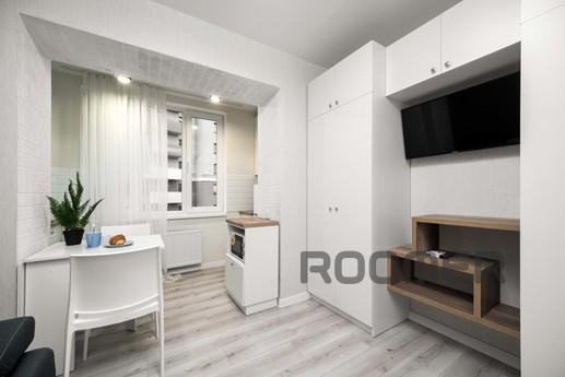 Bright 1-room studio 3 min. from metro Y, Kharkiv - apartment by the day