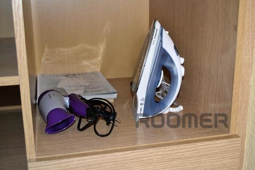 Modern studio apartment in the center, Yekaterinburg - apartment by the day