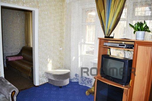 Two bedroom apartment in the city center, Yekaterinburg - apartment by the day