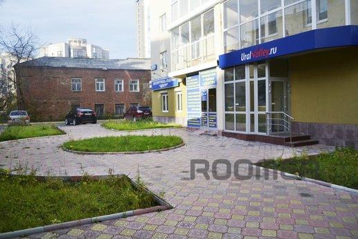 Luxury apartment in the center of busine, Yekaterinburg - apartment by the day