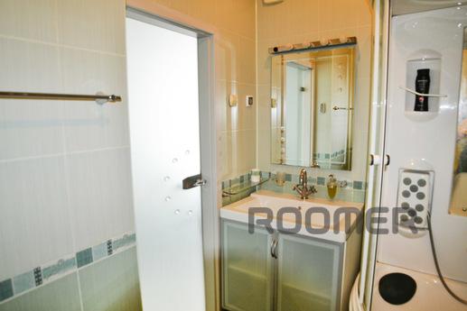VIP apartment in a luxury home., Yekaterinburg - apartment by the day