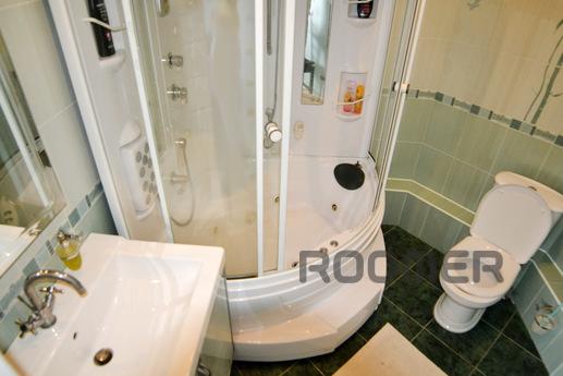 VIP apartment in a luxury home., Yekaterinburg - apartment by the day