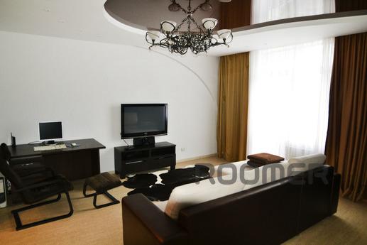 VIP apartment in a luxury home., Yekaterinburg - apartment by the day