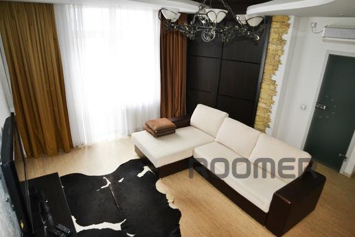 VIP apartment in a luxury home., Yekaterinburg - apartment by the day
