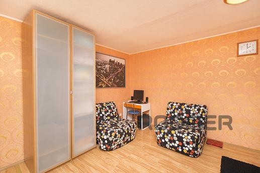 Modern apartment in the center, Yekaterinburg - apartment by the day