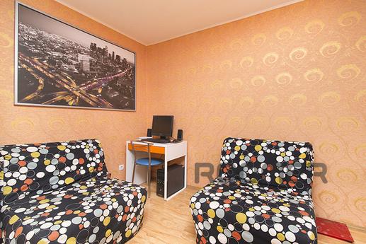 Modern apartment in the center, Yekaterinburg - apartment by the day