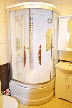 Apartment Studio Deluxe Class, Yekaterinburg - apartment by the day