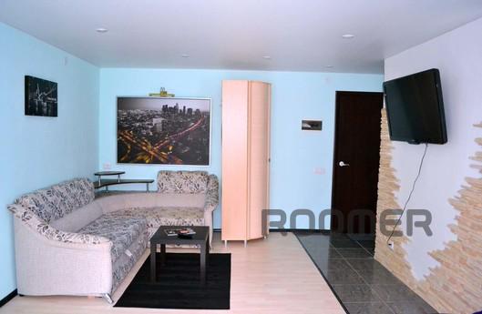 Apartment Studio Deluxe Class, Yekaterinburg - apartment by the day