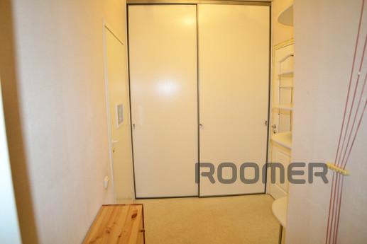 Large 3 bedroom apartment for rent, Yekaterinburg - apartment by the day