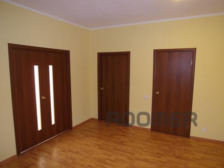 Large one bedroom apartment, Yekaterinburg - apartment by the day