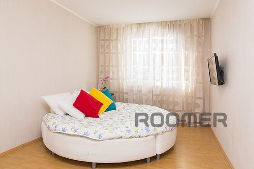 Rent 2-square for rent Airport Metro., Yekaterinburg - apartment by the day