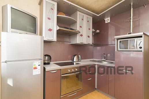 Rent 2-square for rent Airport Metro., Yekaterinburg - apartment by the day