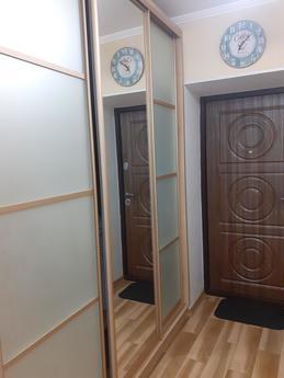 Rent 2 room apartment in a new house, Yuzhny - apartment by the day