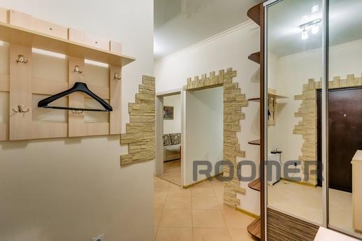 Elite House, Rostov Center, Rostov-on-Don - apartment by the day