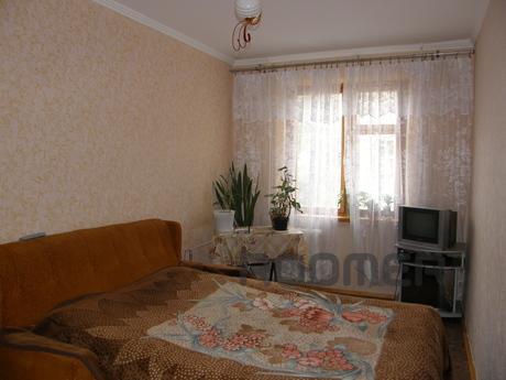 APARTMENT IN THE CENTER ALUSHTA, Alushta - apartment by the day