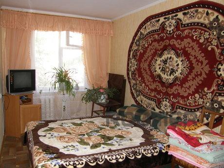 Уютная 2-х комнатная квартира в центре, Алушта - квартира посуточно