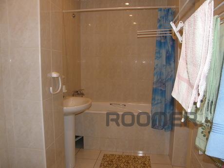 Two-room 'suite', Alushta - apartment by the day