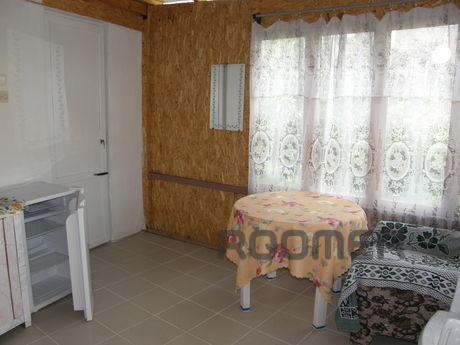 Private sector in Alushta, Alushta - apartment by the day