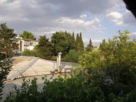 Private sector in Alushta, Alushta - apartment by the day