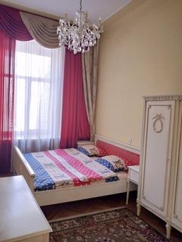 3 bedroom apartment for rent, Lviv - apartment by the day