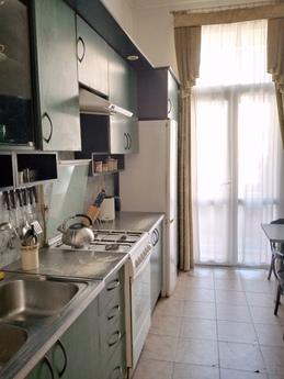 3 bedroom apartment for rent, Lviv - apartment by the day