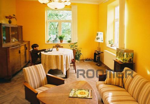 Rooms in a private house, Lviv - apartment by the day