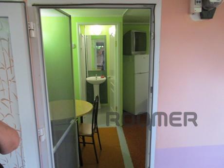 The private sector in the city center, Feodosia - apartment by the day