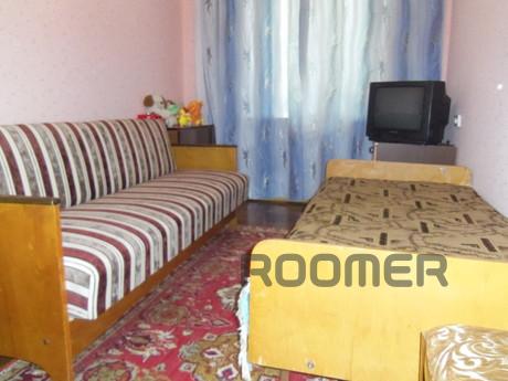 Rent 2-bedroom apartment, Alupka - apartment by the day