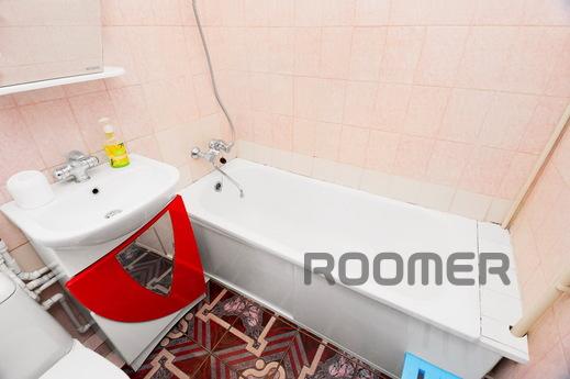 One bedroom apartment on the Theatre Sq, Rostov-on-Don - apartment by the day