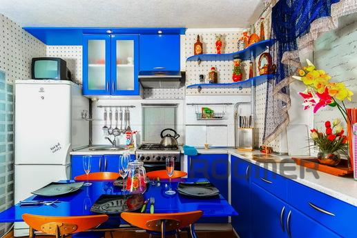 Designer repair DVUHKOMN APARTMENT, Rostov-on-Don - apartment by the day