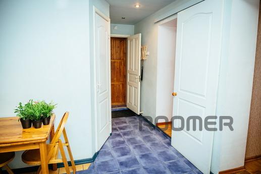 Trehkomn. in Rostov BTF Center Apartment, Rostov-on-Don - apartment by the day