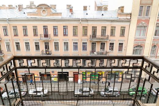 APARTMENT In Moscow railway station, Saint Petersburg - apartment by the day