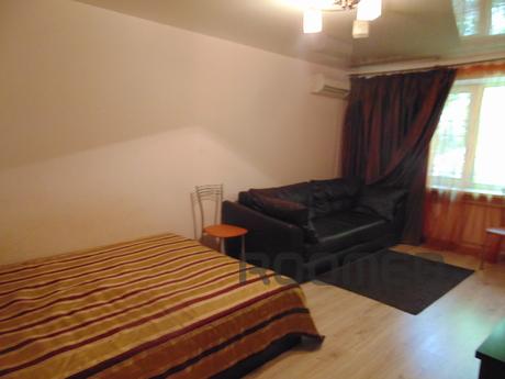 Studio apartment with large corner bath, Volgograd - apartment by the day