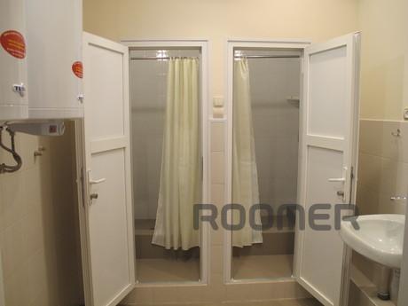 We rent cheap rooms, close to the train, Mykolaiv - apartment by the day