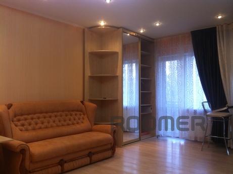 The apartment is located on the 5th floor, studio type, full