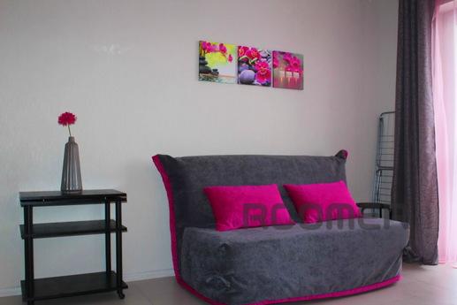 For short term rent studio apartment, Krasnodar - apartment by the day