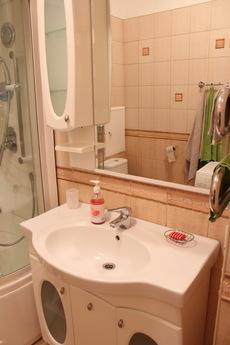 For rent apartment center Krasnaya euro, Krasnodar - apartment by the day
