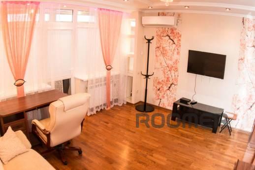 2-bedroom apartment on Voroshilovsk, Rostov-on-Don - apartment by the day