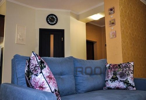 Center Nova 1-room apartment cafe 'Moloko', Mukacheve - apartment by the day
