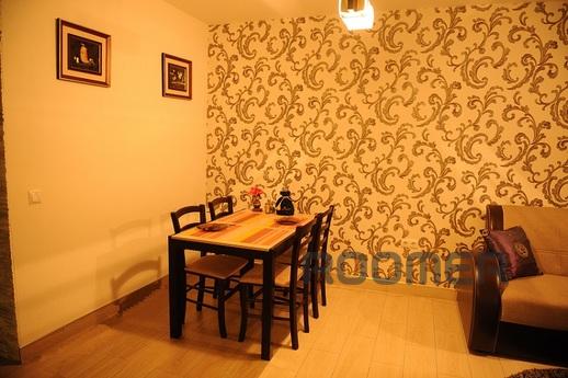 Decent for travelers! Center!, Irkutsk - apartment by the day