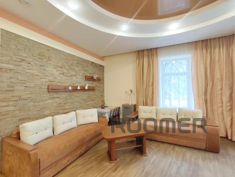 One bedroom for four people in the heart, Lviv - apartment by the day