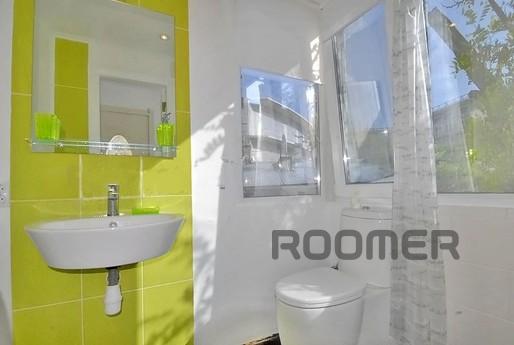 Apartment 'Cozy flat', centr, Yalta - apartment by the day