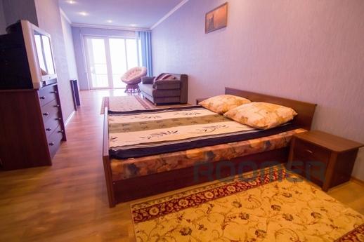 Accommodation by the sea, Feodosia - apartment by the day