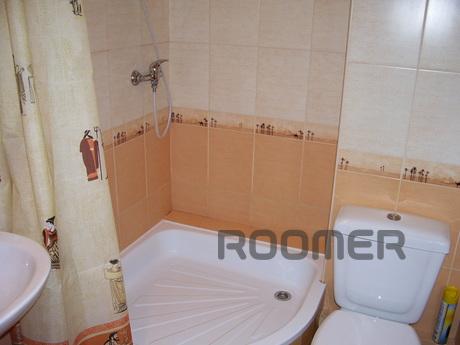 Rent a room at the sea at any time, Yalta - apartment by the day