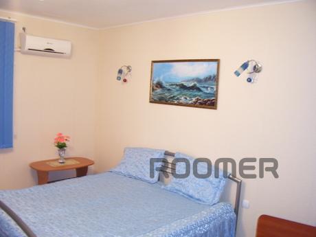 Rent a room at the sea at any time, Yalta - apartment by the day