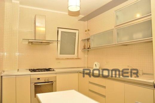 2 BR Apartment  for rent in new house, Odessa - apartment by the day