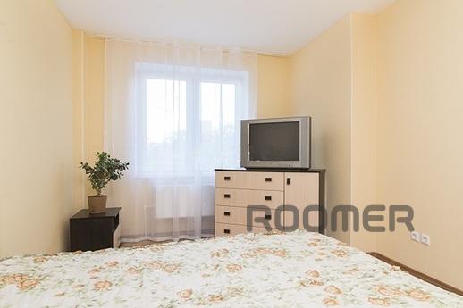 1-sq in business-class house. Bus statio, Yekaterinburg - apartment by the day